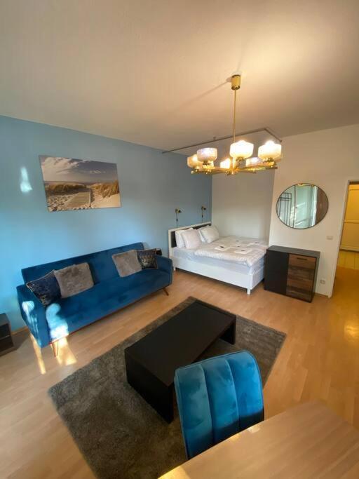 Apartment With Balcony Берлин Экстерьер фото